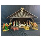 ATLANTIC MOLDS CERAMIC NATIVITY SCENE SET AND