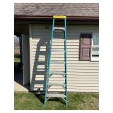 WERNER 8 FT FIBERGLASS STEP LADDER