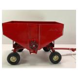 ERTL STEEL PRESSED RED GRAIN WAGON TOY 12'