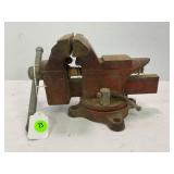 COLUMBIAN 3 1/2' BENCHVICE