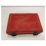 MILWAUKEE 17 PIECE HOLE SAW KIT