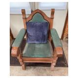 VINTAGE OAK CHURCH CHAIR - CAME OUT OF FORT