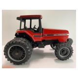 ERTL 1/16' CASE INTERNATIONAL 7140 CAB OVER TOY