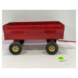 ERTL STEEL PRESSED FARM WAGON