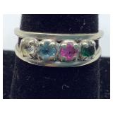 14K WHITE GOLD RING WITH STONES - 3.78 GRAMS -