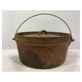 UNMARKED CAST IRON DUTCH OVEN WITH LID & HANDLE -