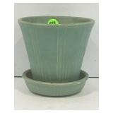 MCCOY POTTERY PLANTER WITH ATTACHED SAUCER -4 5/8'