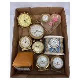 LARGE LOT OF ANTIQUE CLOCKS - WIND UPS, BATTERY &