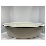 LARGE OVAL ENAMELWARE WASH TUB & BOWL -25' X 18' &