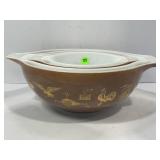 PYREX EARLY AMERICAN CINDERELLA NESTING BOWL