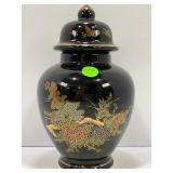 VINTAGE JAPANSE PORCELAIN GINGER JAR - 8 1/2" TALL