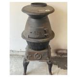 SUN CAST IRON #50 POT BELLY STOVE - 14" X 32"