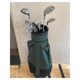SET OF FOREMOST GOLF CLUBS WITH BAG & CONTENTS