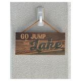 REMAINDER IN SUNROOM - WALL DECOR, DUCK BOOKENDS,