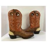 ARIAT LEATHER COWBOY BOOTS IN ORIGINAL BOX - SIZE