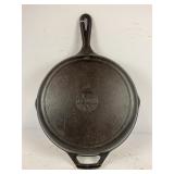 LODGE 8SK 10" CAST IRON SKILLET WITH HEAT RING