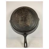 SK #10 CAST IRON SKILLET WITH HEAT RING