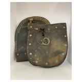 VINTAGE LEATHER BRASS DECORATIVE HORSE HAME COVER