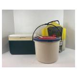 2 FISH BAIT BUCKETS MINI COLEMAN COOLER AND