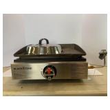 BLACKSTONE 17" PROPANE GRIDDLE WITH BLACKSTONE