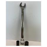 MAC TOOLS 1 7/16" WRENCH & 13/16" & 3/4" SOCKETS