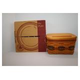 1994 LONGABERGER RECIPE BASKET WITH HARD LINER AND