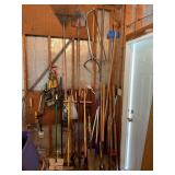 LARGE LOT OF ASSORTED HAND TOOLS - SHOVELS,