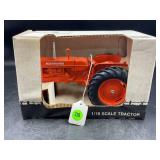 SCALE MODELS ERTL ALLIS-CHALMERS D17 TRACTOR IN