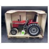 ERTL 1/16 MASSEY FERGUSON 398 TRACTOR IN ORIGINAL