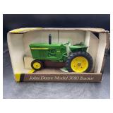 ERTL 1/16 JOHN DEERE 1960 MODEL 3010 TRACTOR IN