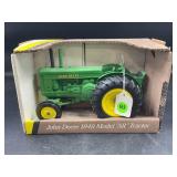 1993 ERTL JOHN DEERE 1949 MODEL "AR" TRACTOR
