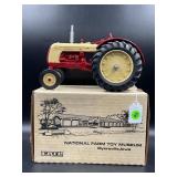 1988 ERTL COCKSHUTT 40 DELUXE TRACTOR - NATIONAL