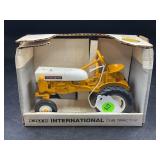 1992 ERTL INTERNATIONAL CUB TRACTOR 1964-1976