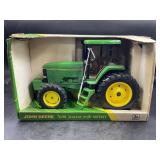 ERTL 1/16 JOHN DEERE 7600 TRACTOR WITH MFWD IN