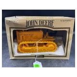 ERTL 1/16 JOHN DEERE 430 CRAWLER INDUSTRIAL MODEL