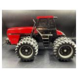 1986 ERTL CASE INTERNATIONAL 4-WHEEL DRIVE TRACTOR