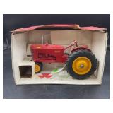SPEC-CAST MASSEY-HARRIS TRACTOR - "101" COLLECTOR