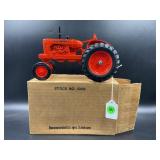 ERTL ALLIS-CHALMERS WD-45 TRACTOR SPECIAL EDITION