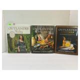 OUTLANDER KITCHEN, KNITTING & COCKTAILS HARDBACK