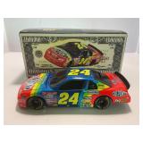ACTION JEFF GORDON 1/24 DIE CAST NASCAR IN