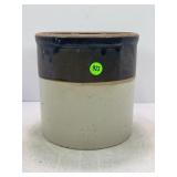 1 GALLON PRIMITIVE STONEWARE CROCK