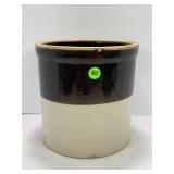 1 GALLON PRIMITIVE STONEWARE CROCK