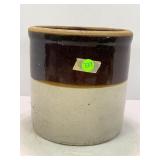 1 GALLON PRIMITIVE STONEWARE CROCK
