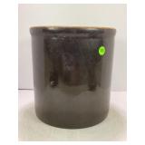 2 GALLON PRIMITIVE STONEWARE CROCK
