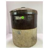 5 GALLON HEART PRIMITIVE STONEWARE CROCK WITH LID