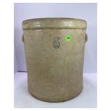 5 GALLON PRIMITIVE STONEWARE CROCK