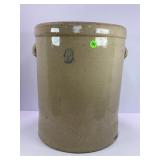 6 GALLON PRIMITIVE STONEWARE CROCK