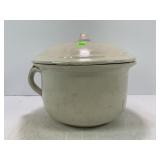 PRIMITIVE STONEWARE CROCK SOUP BOWL WITH LID