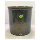 1 GALLON PRIMITIVE STONEWARE CROCK