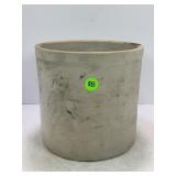 1 GALLON PRIMITIVE STONEWARE CROCK